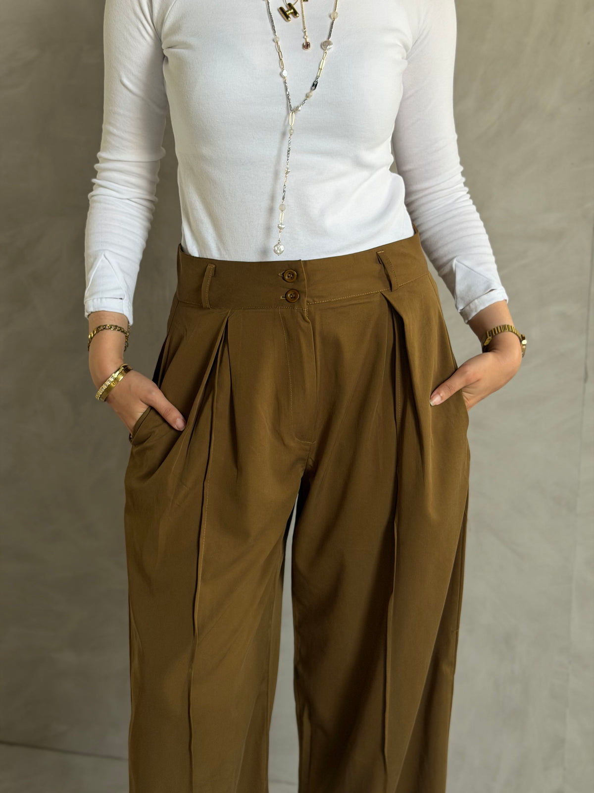 Classic Wide-Leg Pants