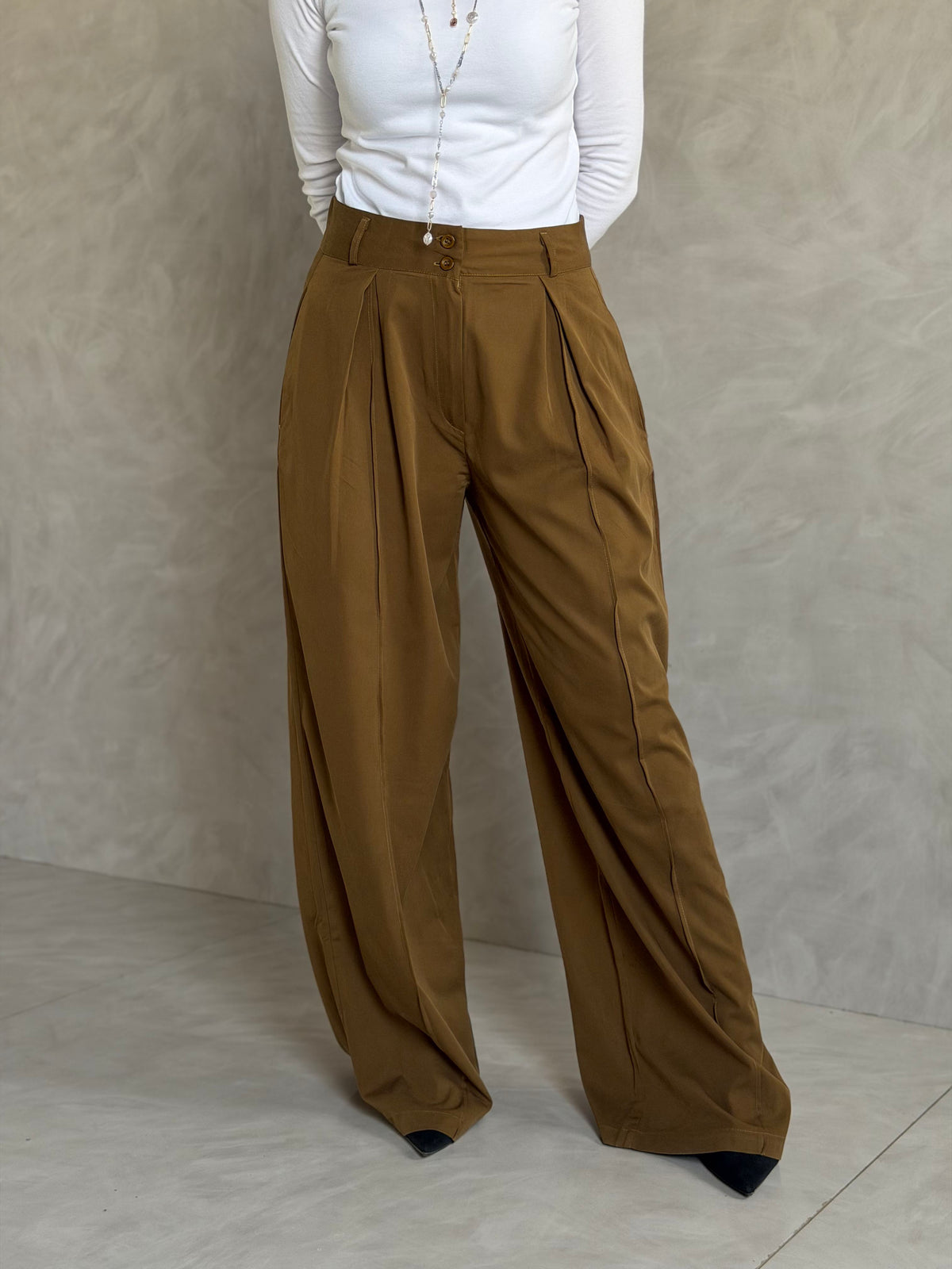 Classic Wide-Leg Pants