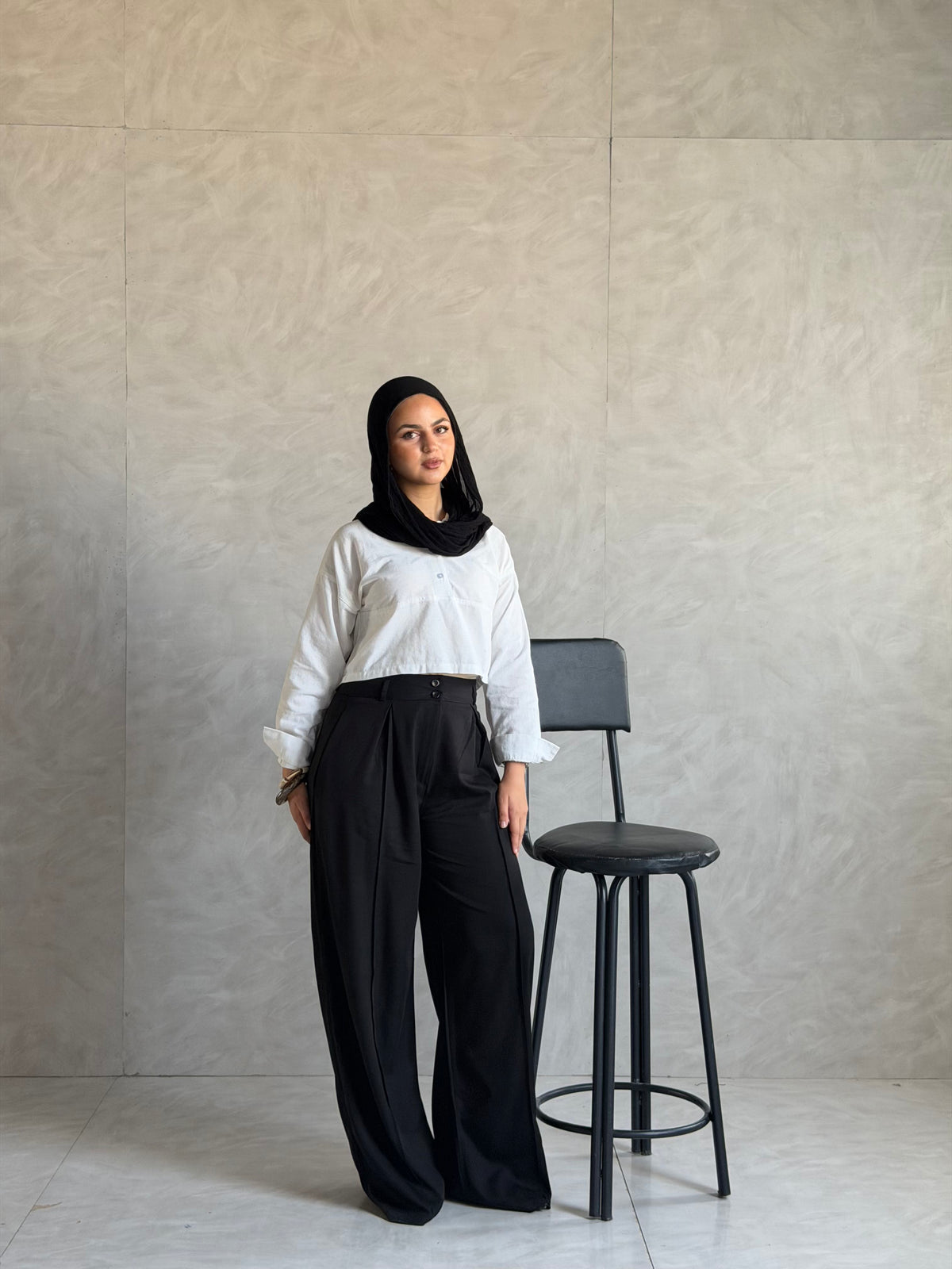 Classic Wide-Leg Pants
