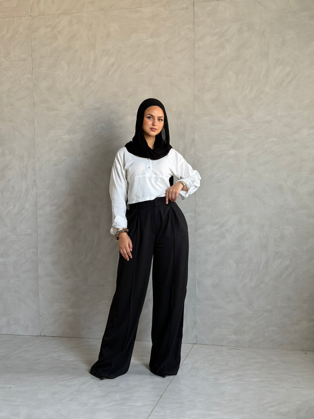Classic Wide-Leg Pants