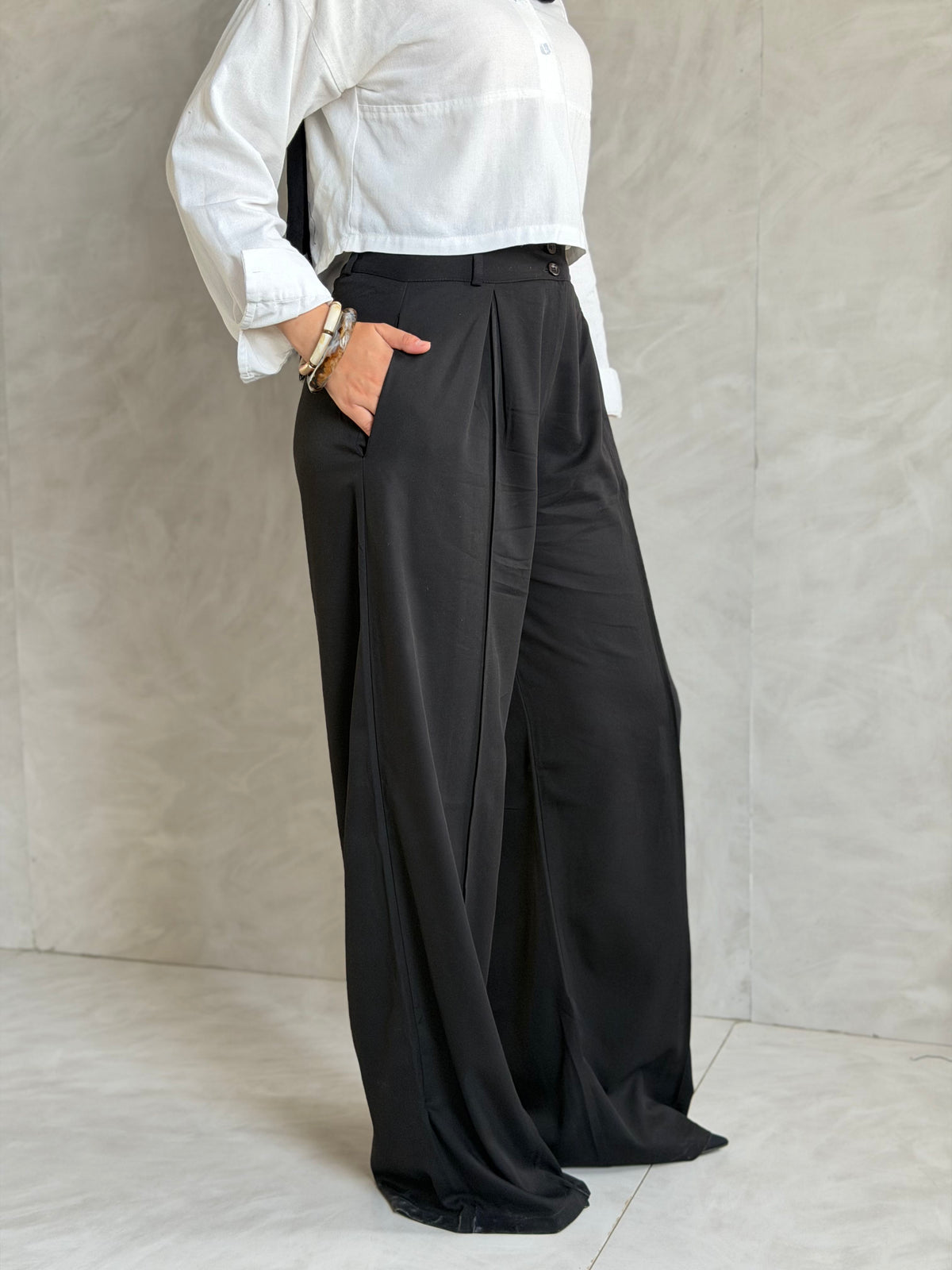 Classic Wide-Leg Pants