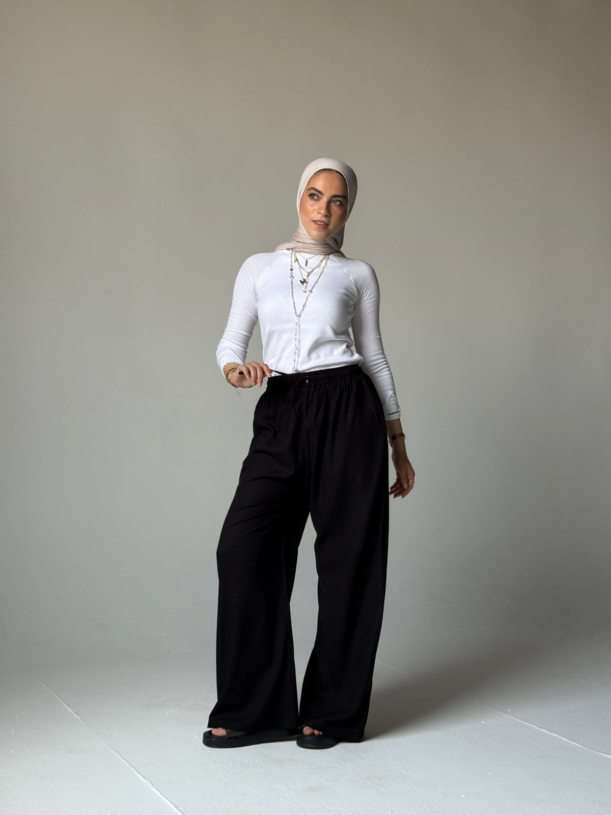 Linen Wide-Leg Pants