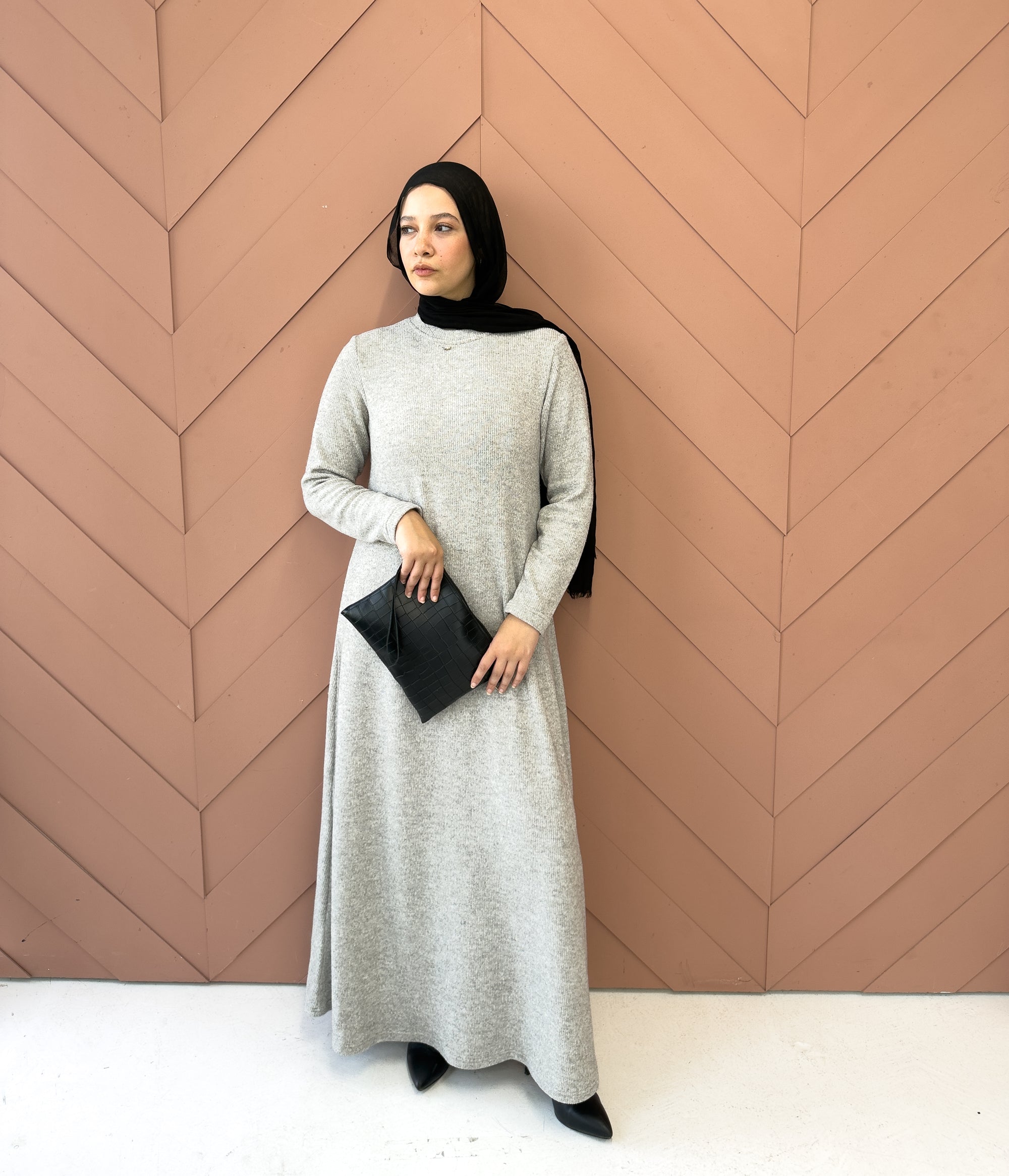 Knit Elegance dress Gray