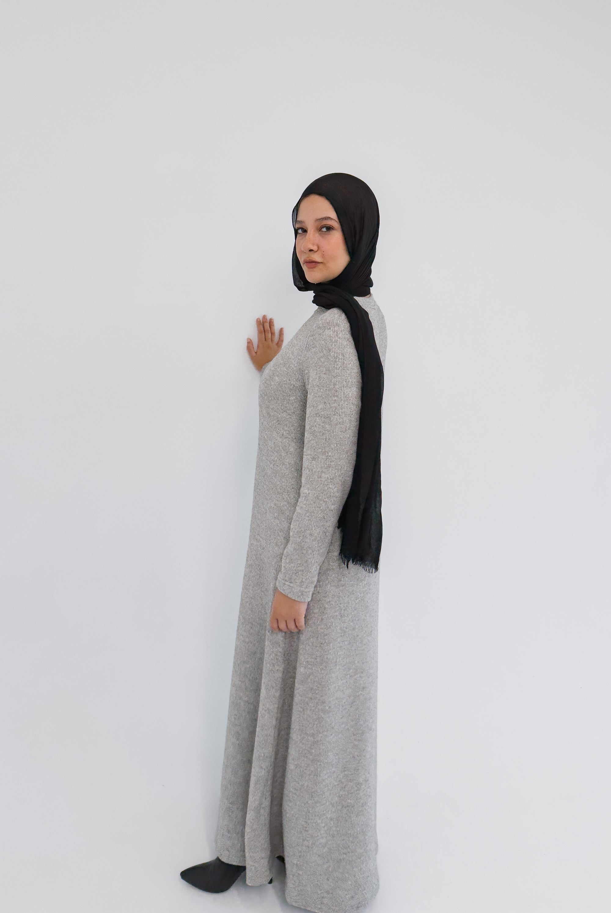 Knit Elegance dress Gray